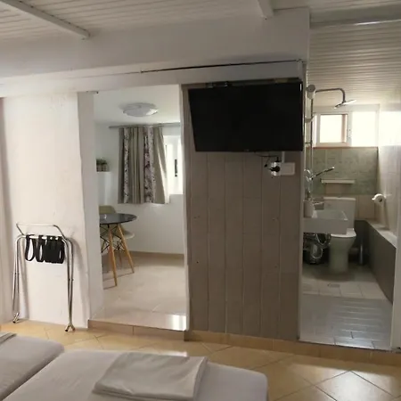 Apartament Agrellis *